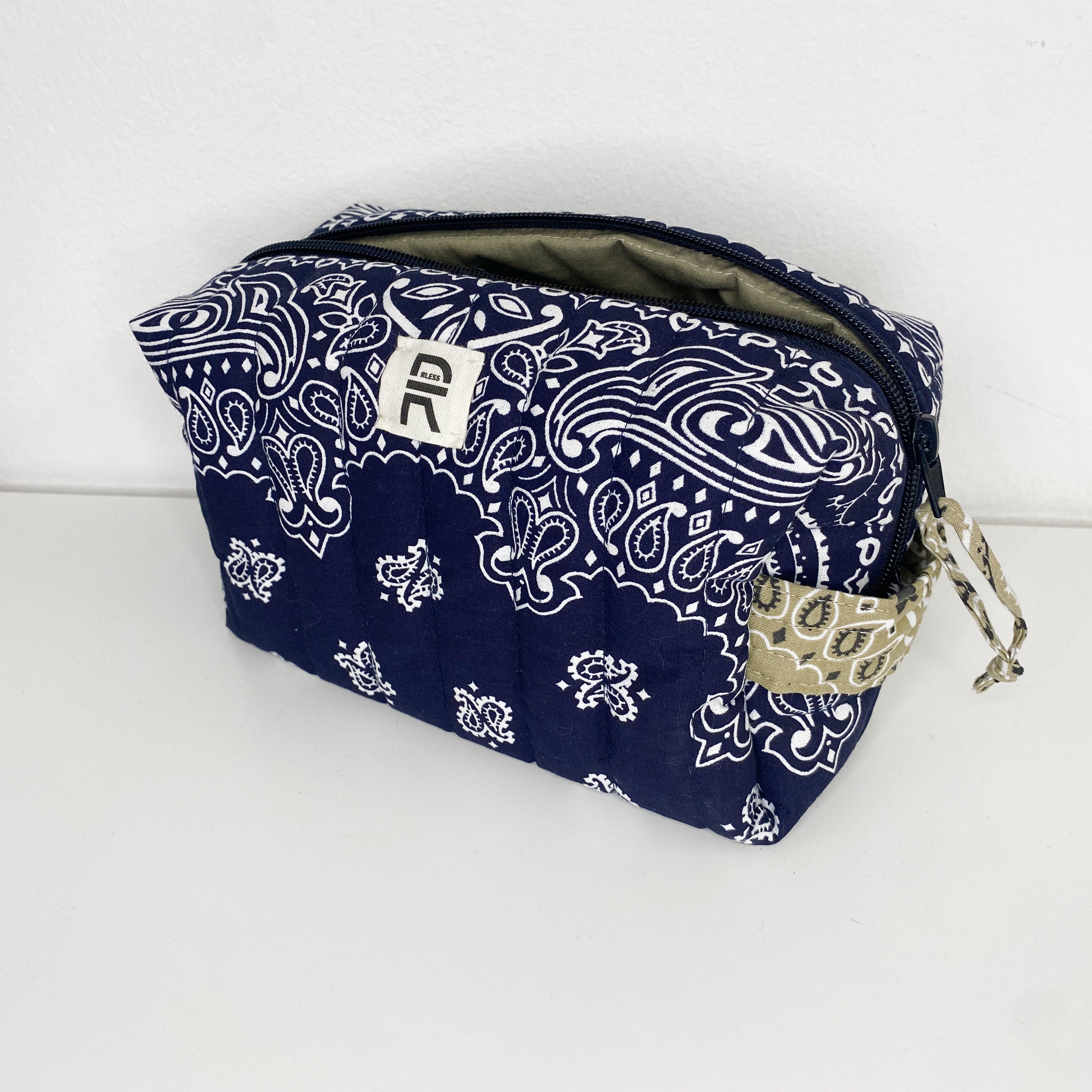 Beauty Case Bandana