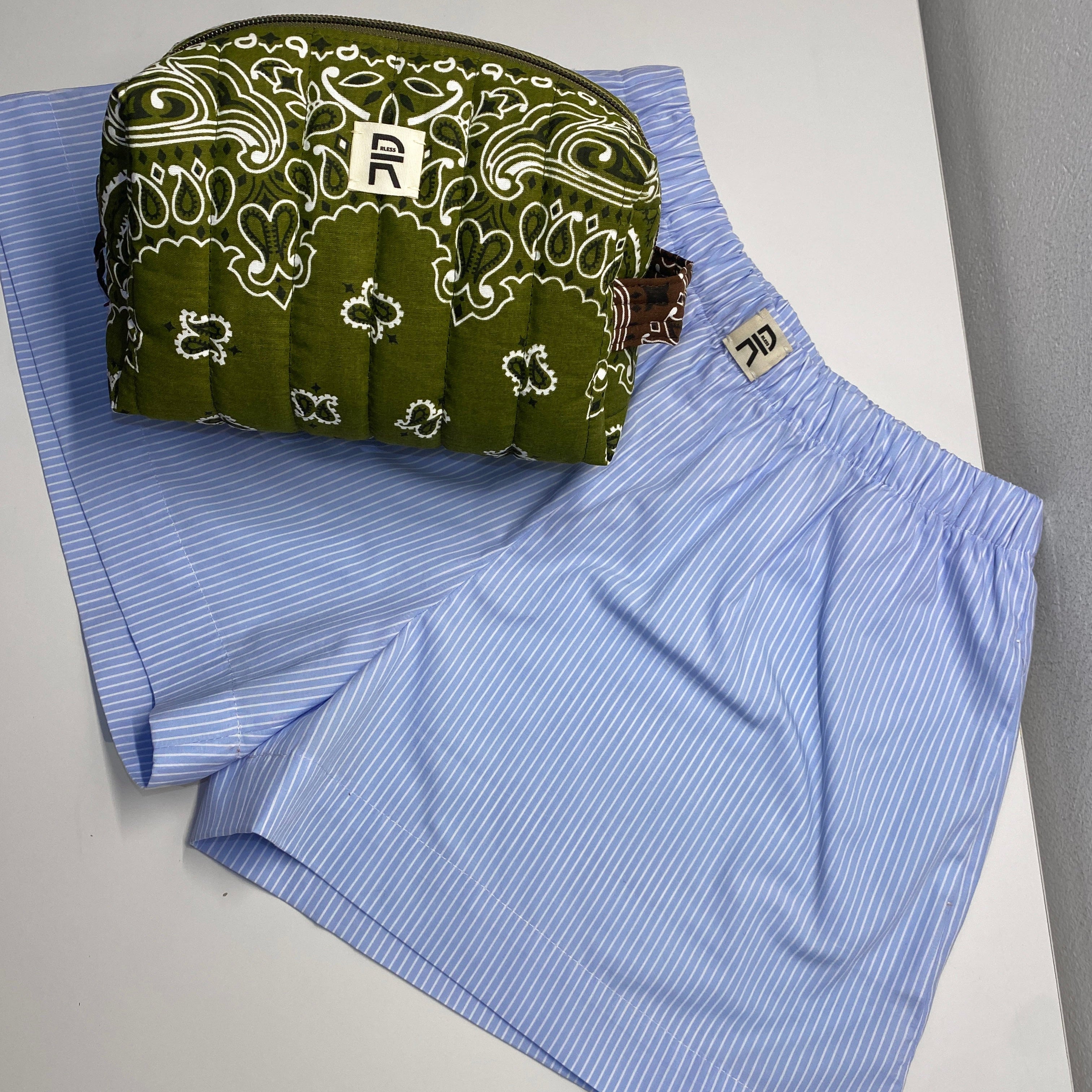 Jolly Shorts + Beauty Case